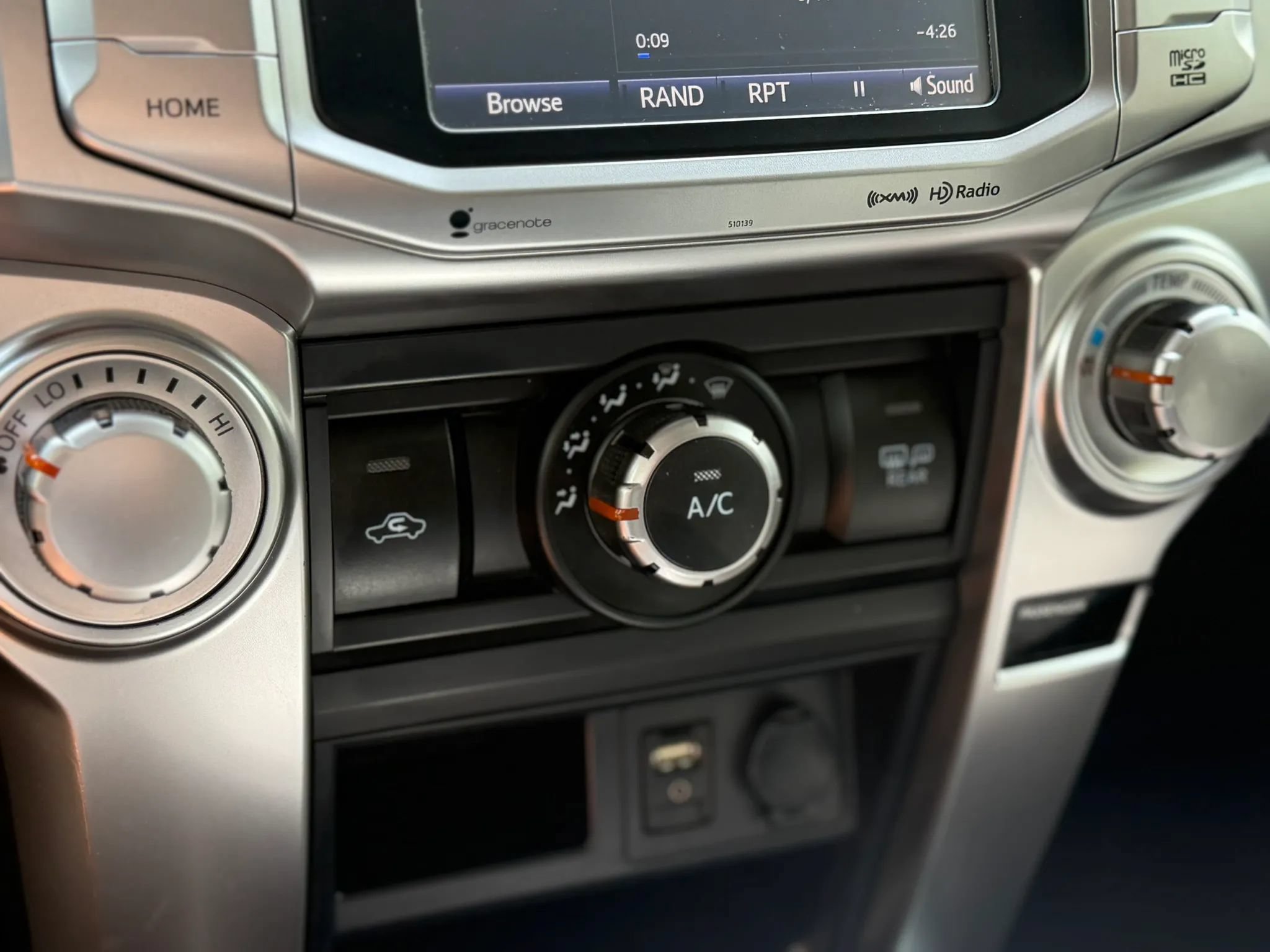 Used 2017 Toyota 4Runner SR5 RWD image 34