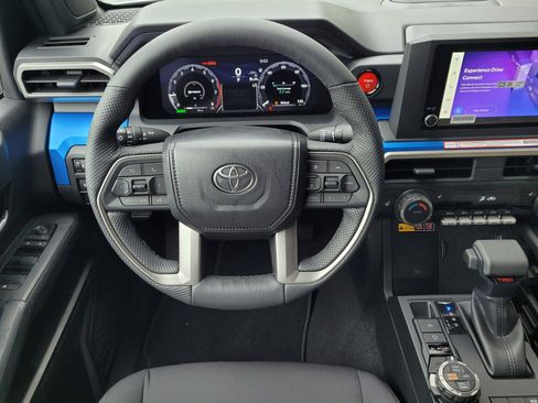 New 2024 Toyota Tacoma TRD Off-Road w/ TRD Off Road Upgrade Package AWD/4WD image 9