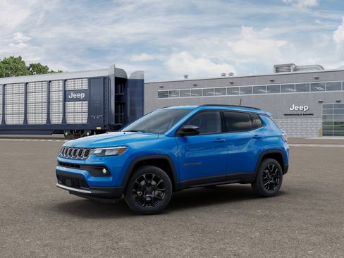 New 2026 Jeep Compass Latitude AWD/4WD image 22