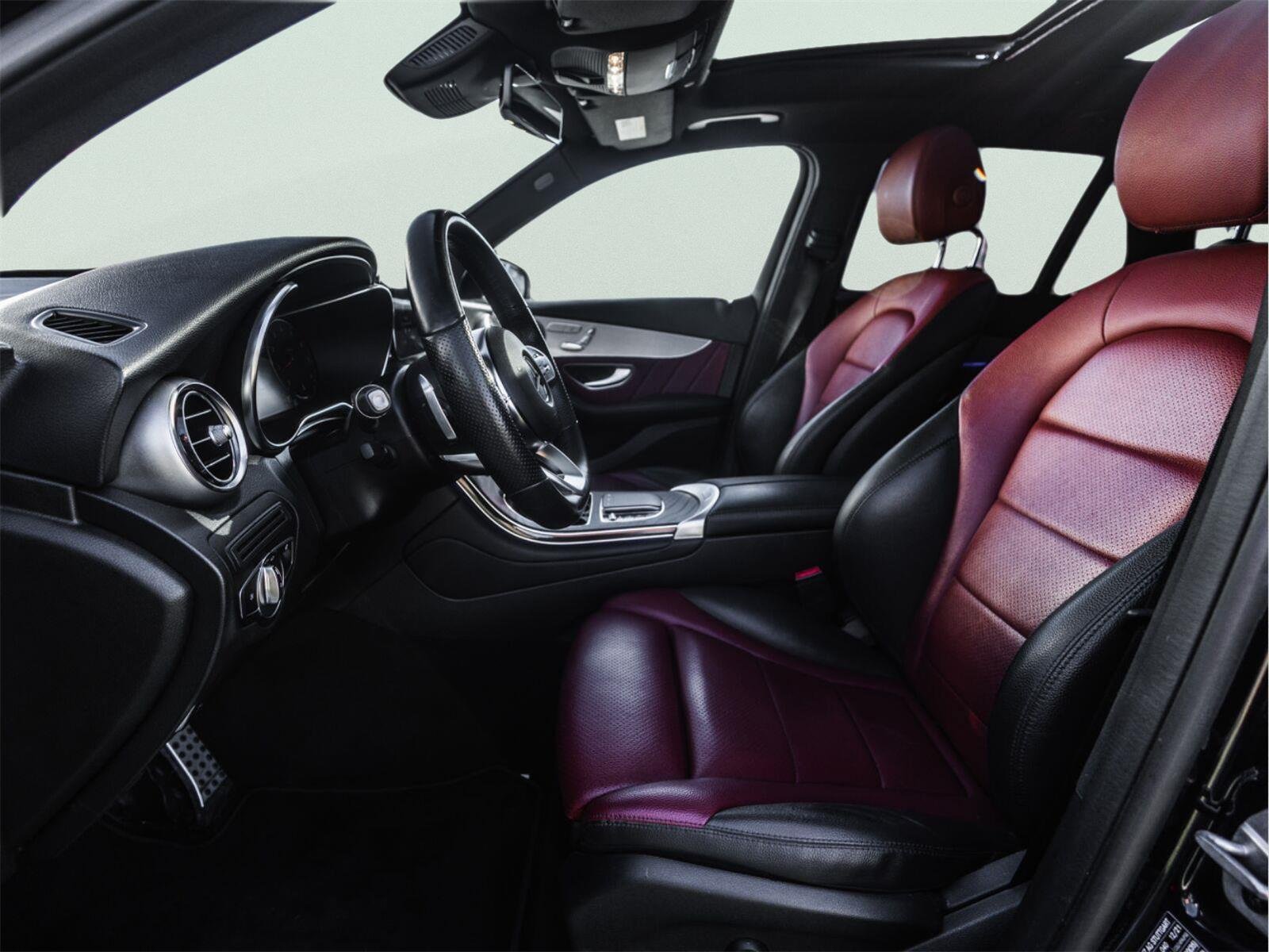 Used 2022 Mercedes-Benz GLC 300 image 11