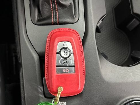 Used 2025 Ford Ranger Raptor AWD/4WD image 47