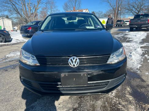 Used 2012 Volkswagen Jetta S image 2