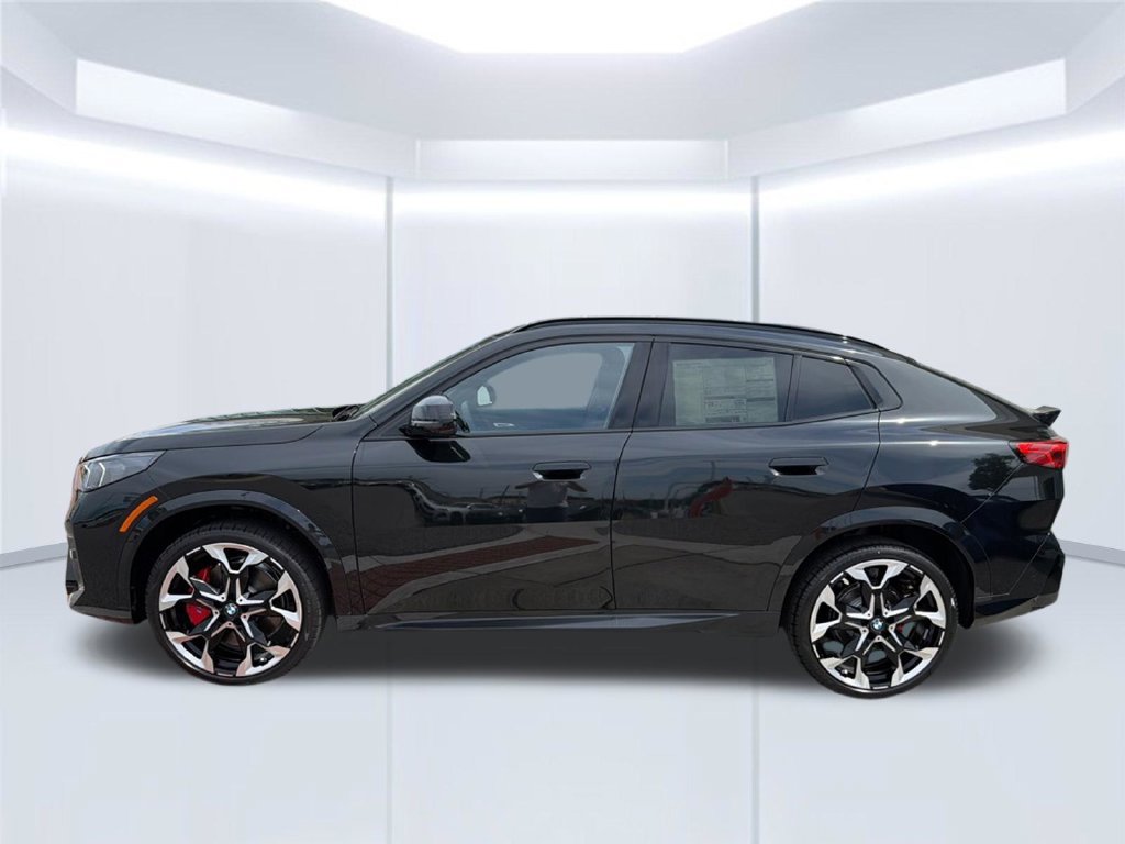 New 2026 BMW X2 xDrive28i w/ Technology Package AWD/4WD image 3