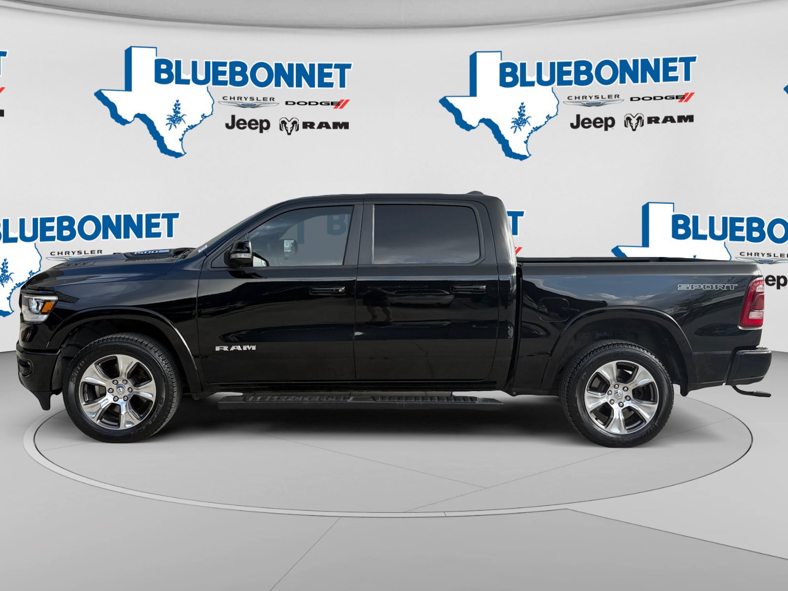 Used 2022 RAM 1500 Laramie w/ Sport Appearance Package RWD image 8