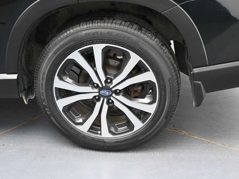Used 2020 Subaru Forester Limited AWD/4WD image 5