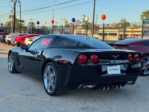 Used 2010 Chevrolet Corvette Coupe w/ Preferred Equipment Group image 8