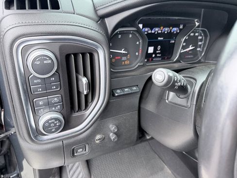 Used 2020 GMC Sierra 2500 Denali w/ Denali Ultimate Package AWD/4WD image 23