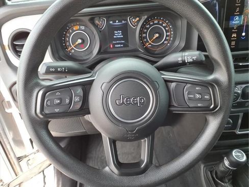 Used 2024 Jeep Wrangler Sport AWD/4WD image 21