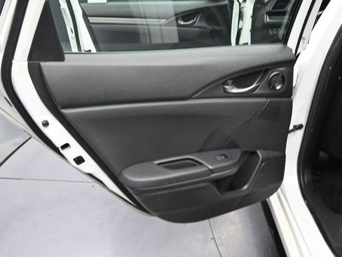 Used 2021 Honda Civic Sport image 17