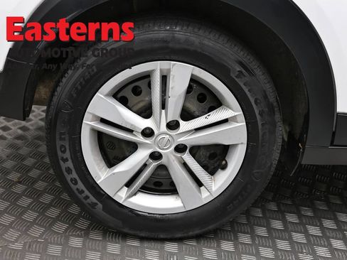 Used 2024 Nissan Kicks S FWD image 28