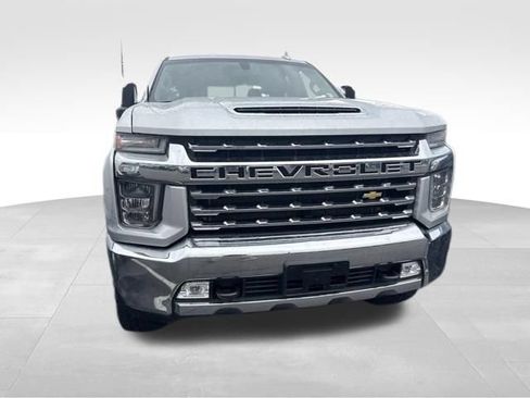 Used 2022 Chevrolet Silverado 2500 LTZ w/ LTZ Convenience Package AWD/4WD image 6