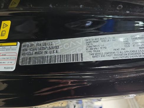 Used 2023 Jeep Gladiator Sport image 36