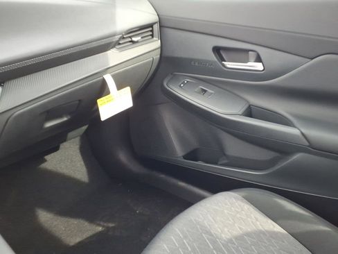 New 2026 Nissan Sentra SV image 23