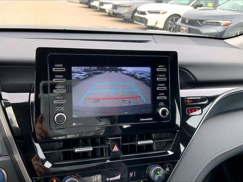 Used 2023 Toyota Camry LE image 30