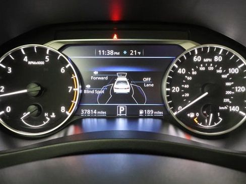 Used 2022 Nissan Altima 2.5 SV image 12