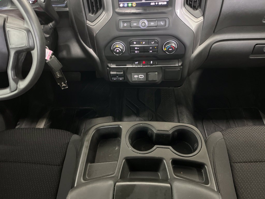Used 2021 Chevrolet Silverado 2500 Custom w/ Custom Value Package AWD/4WD image 10