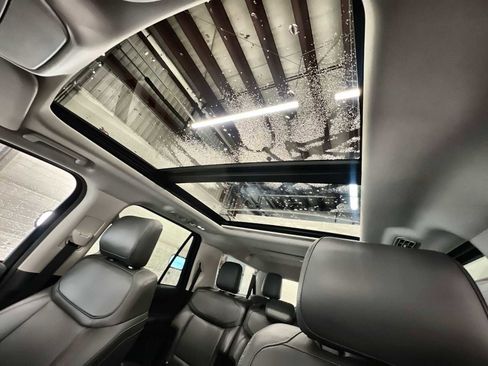 Used 2025 Ford Expedition Max Active image 16