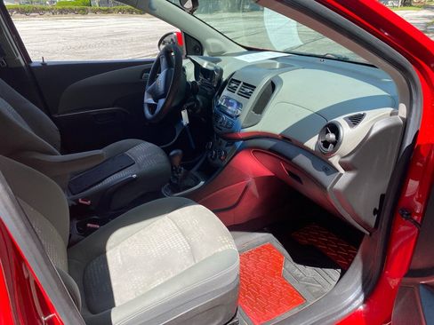 Used 2012 Chevrolet Sonic LS FWD image 21