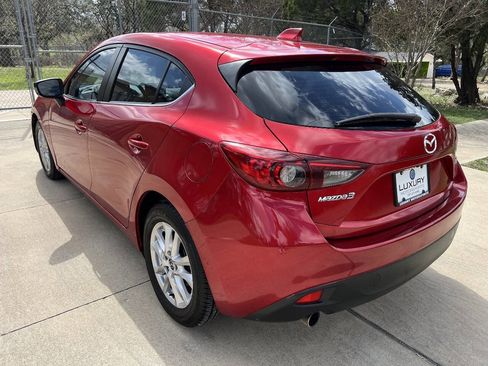 Used 2014 MAZDA MAZDA3 i Grand Touring image 9