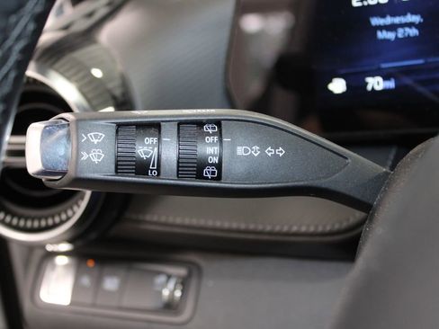Used 2025 Chevrolet Equinox LT FWD image 21