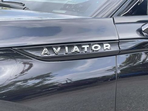 Certified 2023 Lincoln Aviator Reserve w/ Equipment Group 201A RWD image 10