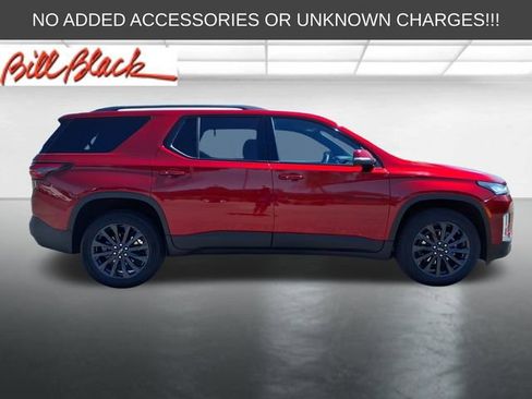 Used 2022 Chevrolet Traverse RS FWD image 7