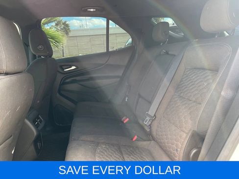 Used 2019 Chevrolet Equinox LT FWD image 16