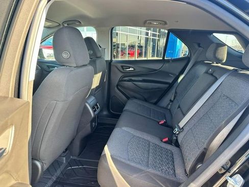 Certified 2023 Chevrolet Equinox LT image 9