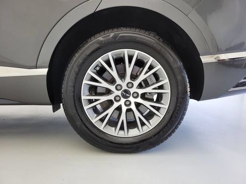 Used 2025 Genesis GV80 2.5T Standard AWD/4WD image 12