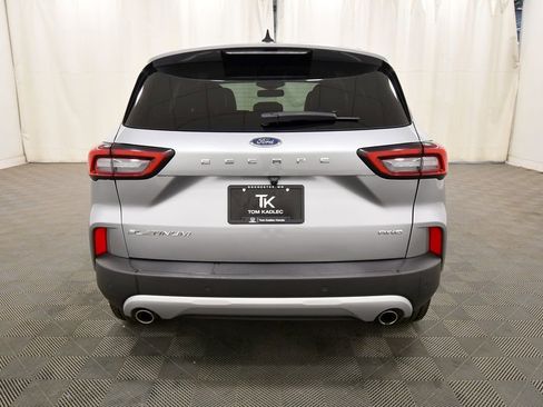 Used 2024 Ford Escape Platinum AWD/4WD image 6