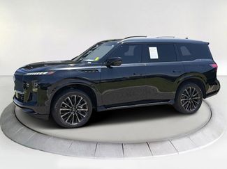 Used 2025 INFINITI QX80 Autograph w/ Autograph Exterior Package AWD/4WD video 1