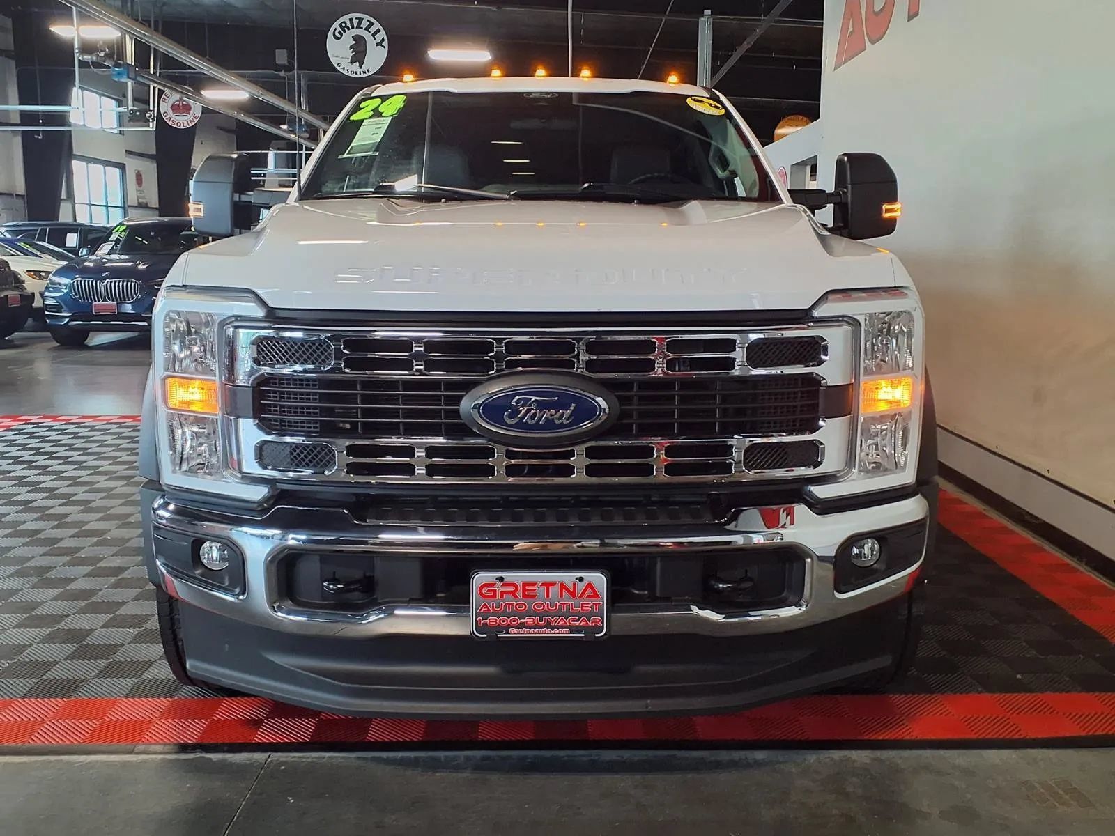 Used 2024 Ford F450 XL w/ XL Chrome Package AWD/4WD image 3