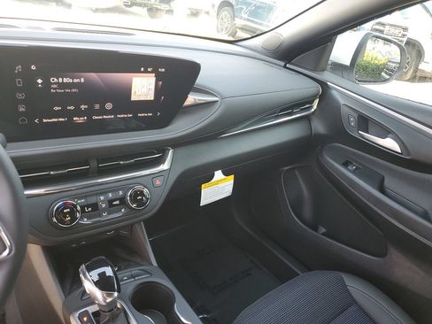 New 2026 Buick Envista Sport Touring w/ Convenience I Package FWD image 26