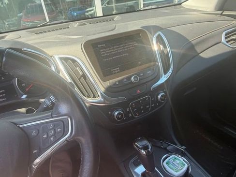 Used 2019 Chevrolet Equinox Premier AWD/4WD image 5