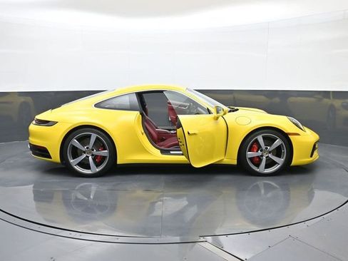 Certified 2024 Porsche 911 Carrera S RWD image 30
