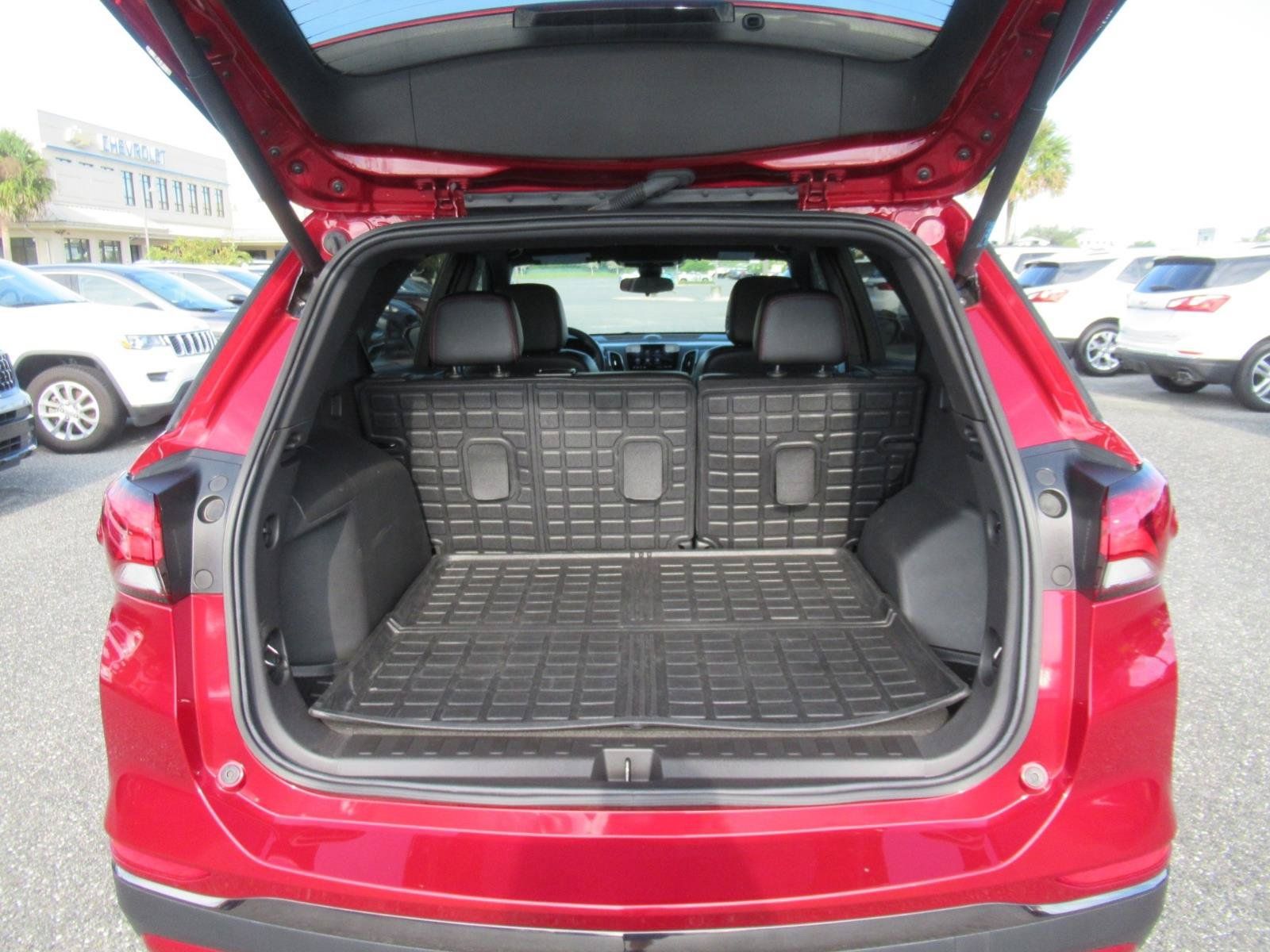 Certified 2023 Chevrolet Equinox RS FWD image 35