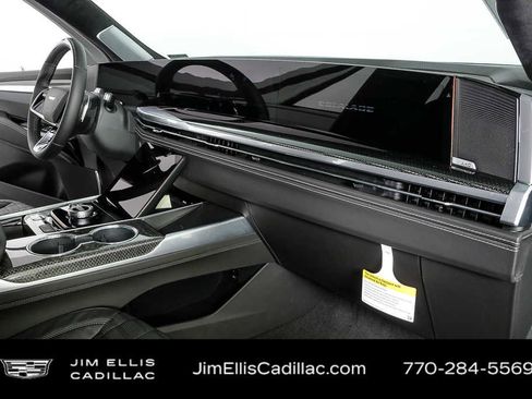 New 2026 Cadillac Escalade V w/ LPO, ONYX Package image 25