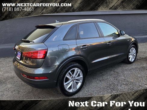 Used 2018 Audi Q3 2.0T Premium w/ Convenience Package AWD/4WD image 6