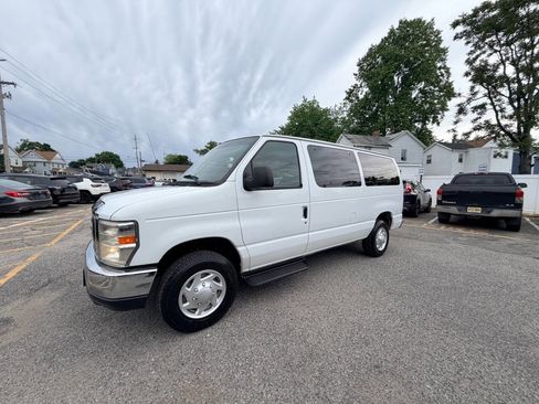 Used 2012 Ford E-350 and Econoline 350 XLT RWD image 27