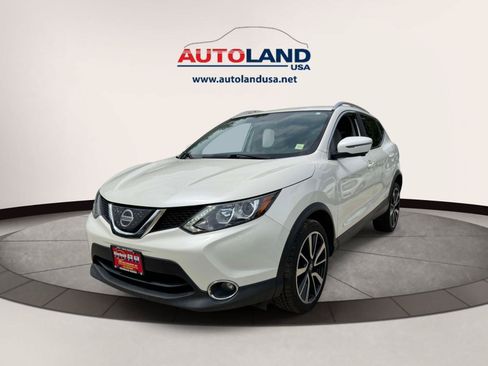 Used 2018 Nissan Rogue Sport SL AWD/4WD image 1