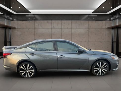 Used 2019 Nissan Altima 2.5 SR image 7