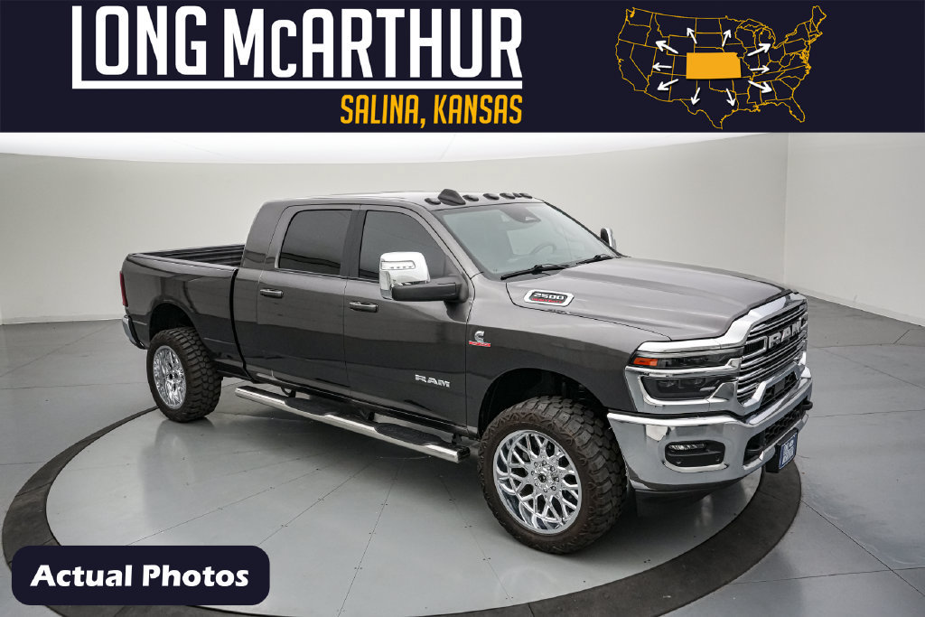 Used 2025 RAM 2500 Laramie AWD/4WD image 1