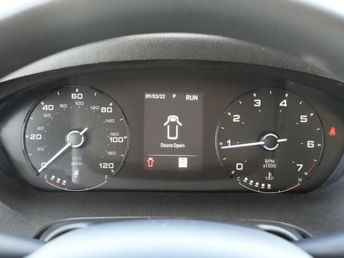 Used 2023 RAM ProMaster 2500 FWD image 8