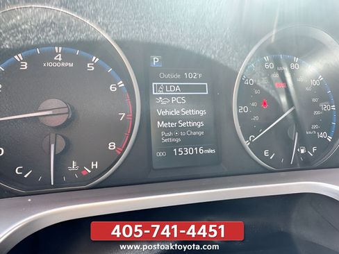 Used 2017 Toyota RAV4 LE FWD image 21