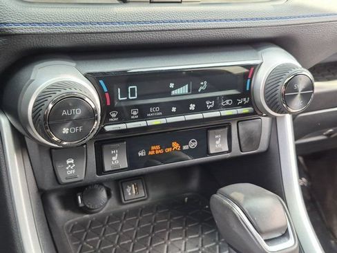 Certified 2024 Toyota RAV4 XSE w/ Weather Package AWD/4WD image 15