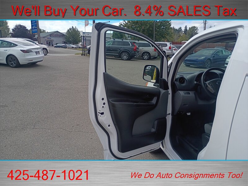 Used 2021 Nissan NV200 S FWD image 9