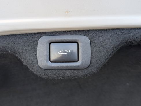 Used 2019 Lexus ES 350 w/ Accessory Package 2 image 21