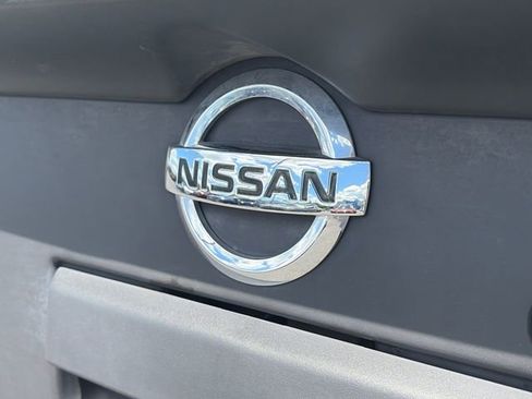 Used 2016 Nissan Frontier SV RWD image 32