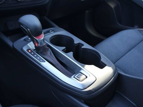 Used 2024 Chevrolet Trax RS FWD image 24