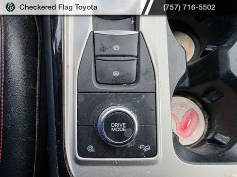Used 2022 Ford Explorer ST-Line AWD/4WD image 16